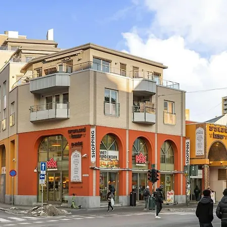 Dinbnb I Panoramic Rooftop I 700m To Station Apartment